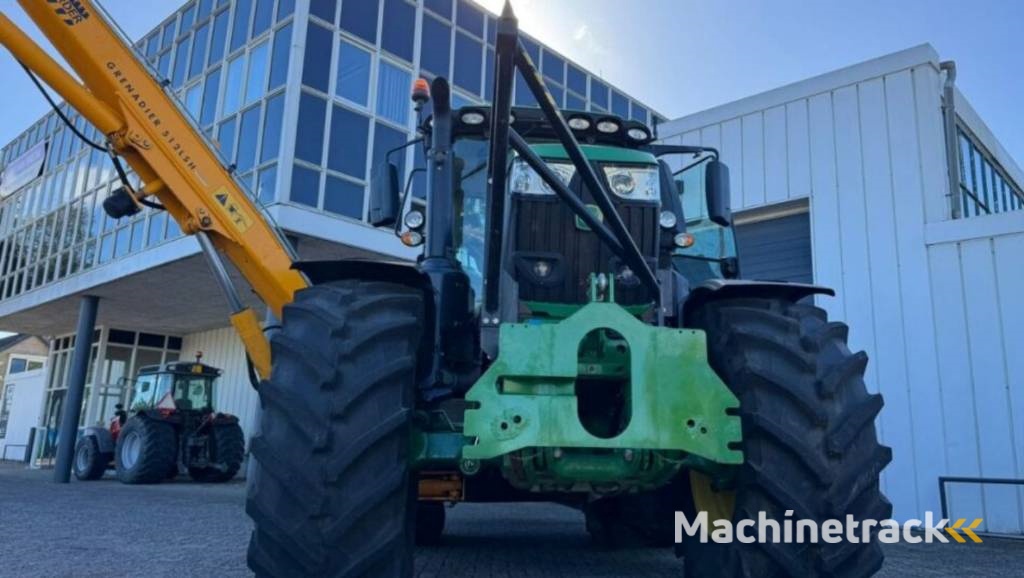 John Deere 6r.230 + Herder MBK512LSH maaiarm 6 R