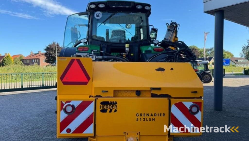 John Deere 6r.230 + Herder MBK512LSH maaiarm 6 R