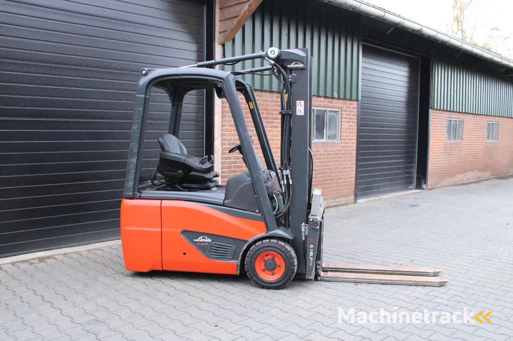 Linde E16 heftruck elektrische triplex sideshift lepelverstelling