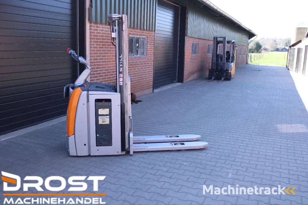 Still exvsf14 stapelaar elektrische triplex