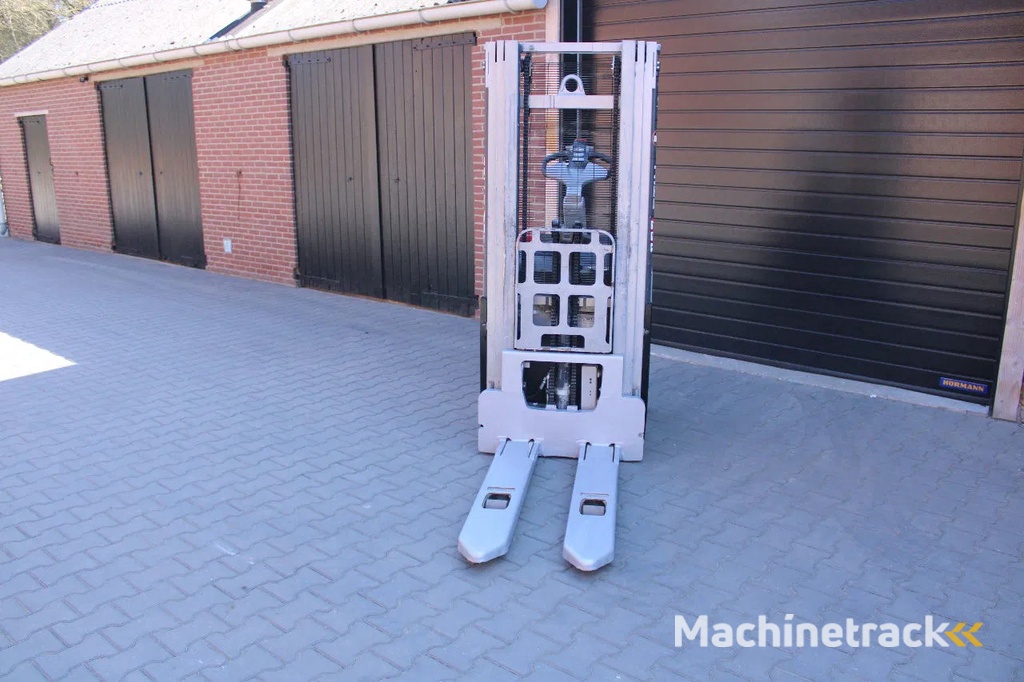 Still exvsf14 stapelaar elektrische triplex