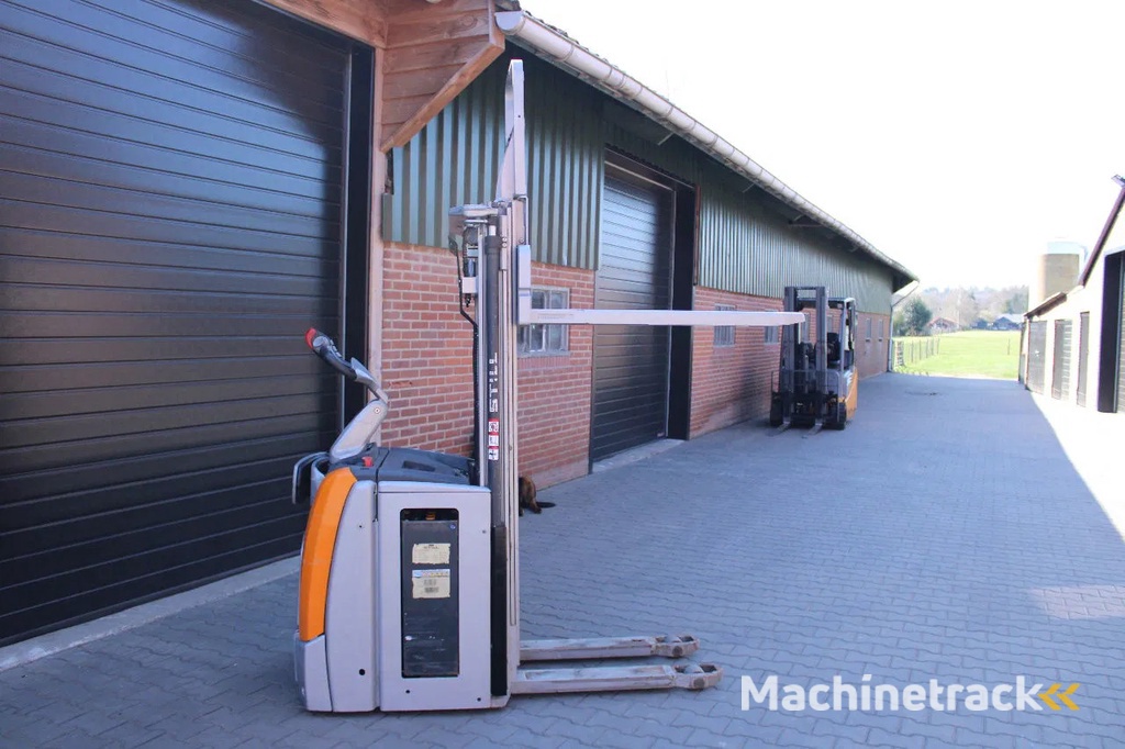 Still exvsf14 stapelaar elektrische triplex