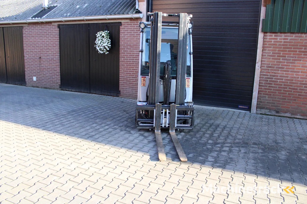 Still RX20 20 heftruck elektrische triplex lepelverstelling sideshift