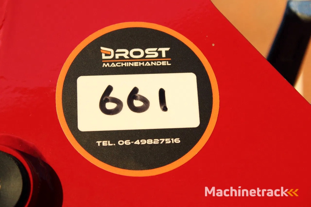 Hoeflon C10 bj 2022 met maar 1000 werk uren