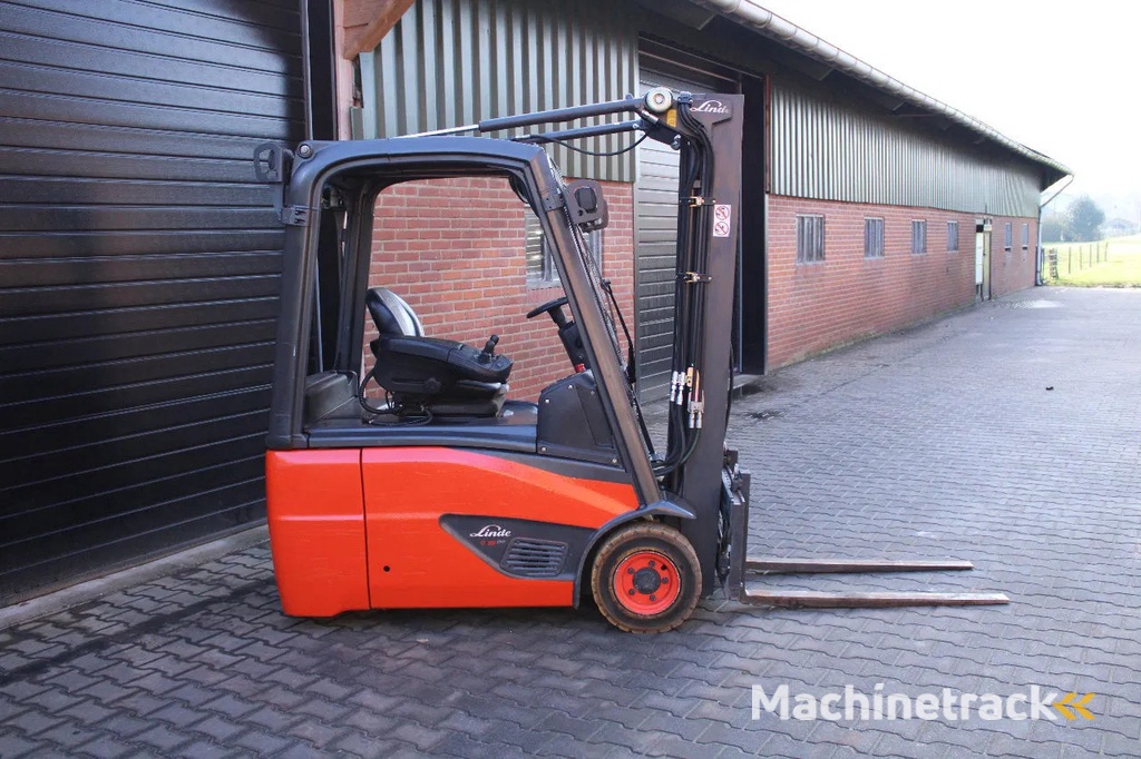 Linde E16 heftruck elektrische triplex freelift sideshift