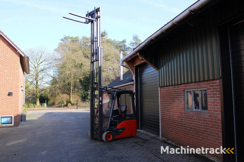 Linde E16 heftruck elektrische triplex freelift sideshift