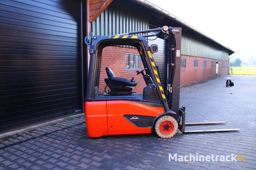 Linde E16 heftruck elektrische triplex freelift sideshift
