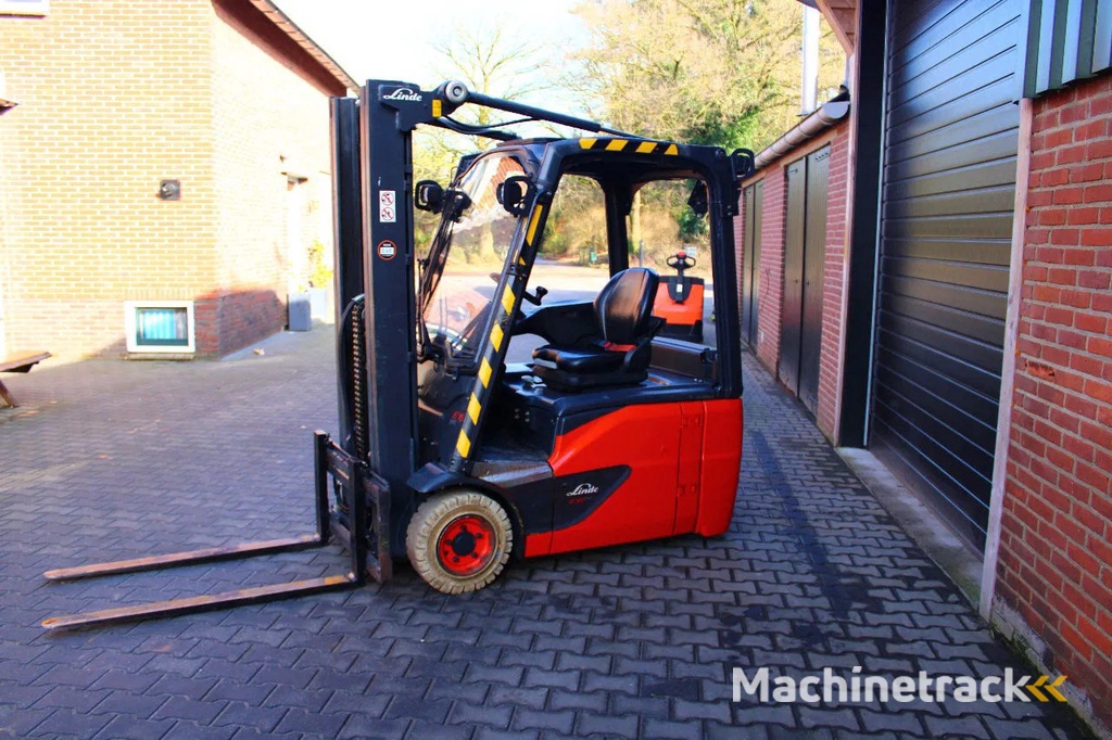 Linde E16 heftruck elektrische triplex freelift sideshift