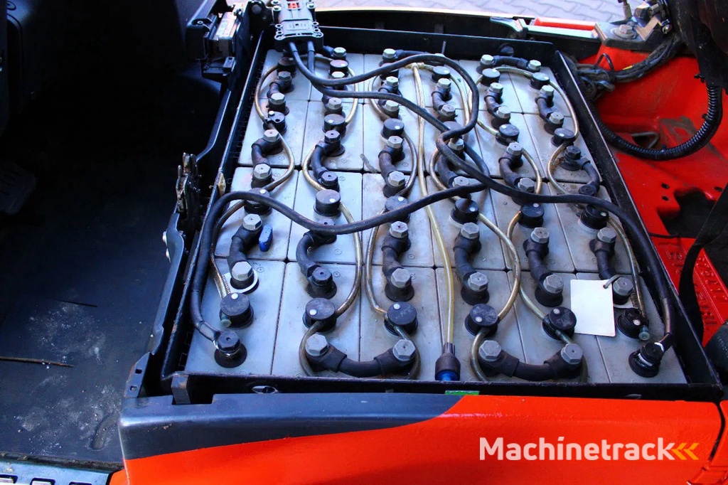 Linde E16 heftruck elektrische triplex freelift sideshift