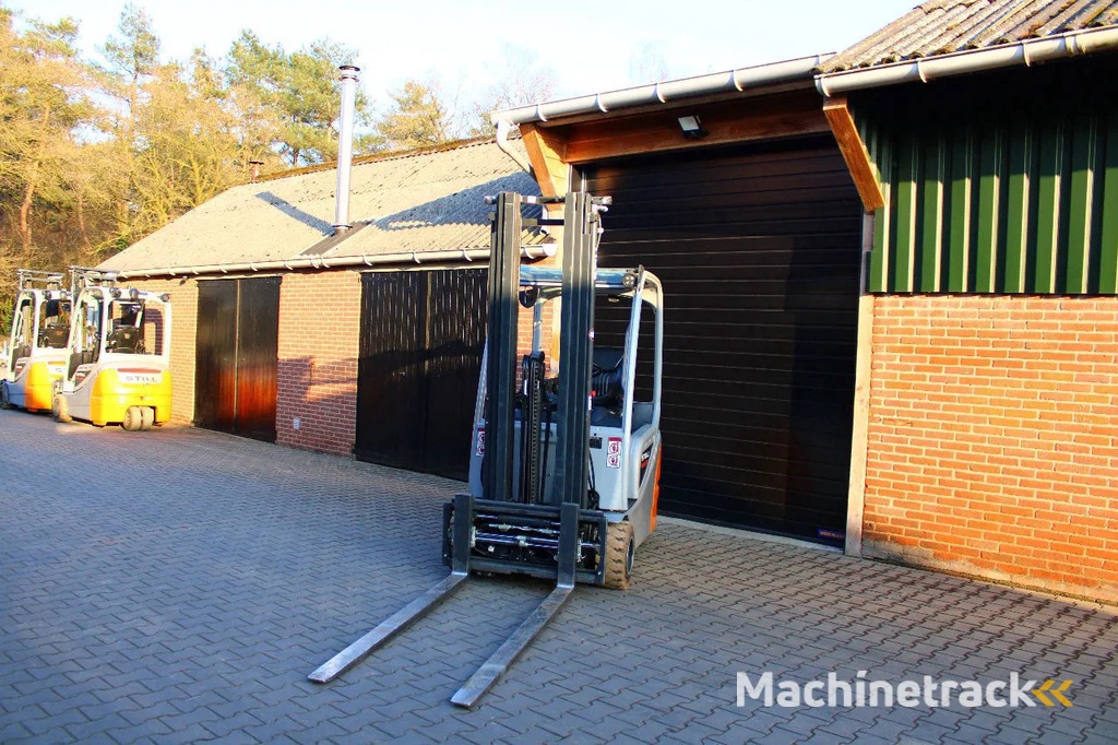 Still RX20 20 heftruck elektrische triplex lepelverstelling sideshift