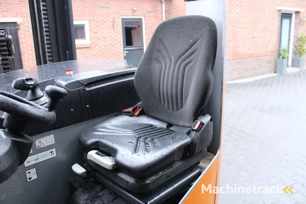 Still FM-X14 reachtruck elektrische triplex sideshift freelift
