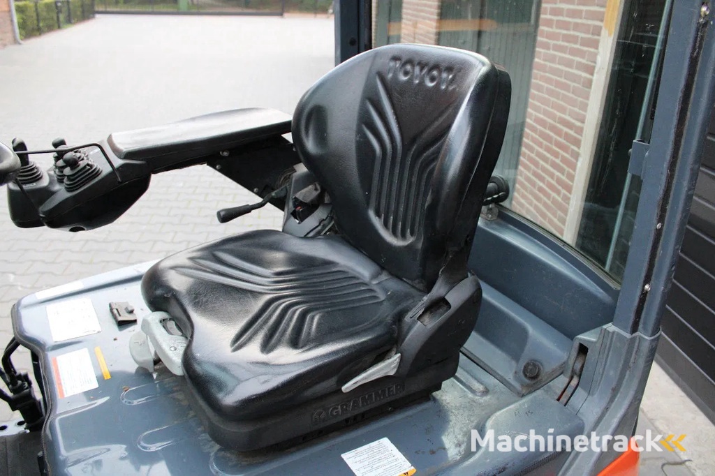 Toyota 8fbekt18 heftruck elektrische triplex sideshift 6498 uur