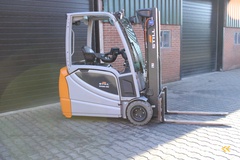 still-rx20-20l-heftruck-elektrische-sideshift-triplex