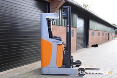 still-fm-x12-reachtruck-elektrische-triplex-sideshift-freelift