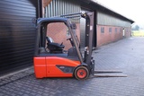 Thumbnail of Linde E16 heftruck elektrische triplex freelift sideshift