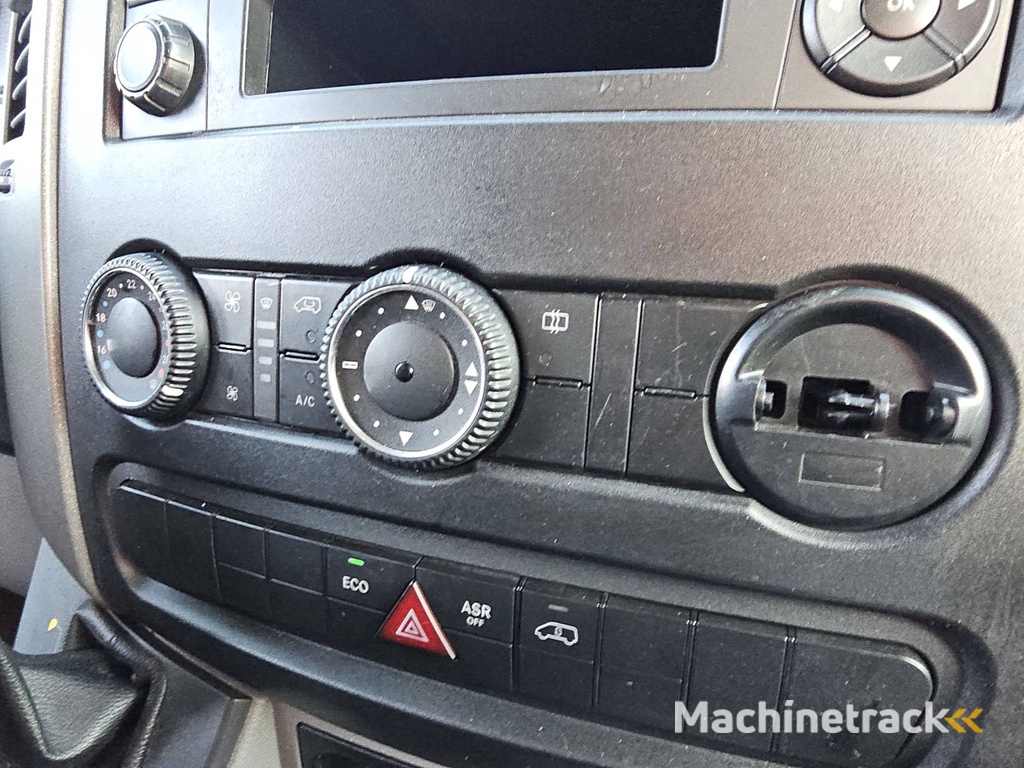 MERCEDES-BENZ SPRINTER 314 bakwagen laadklep!