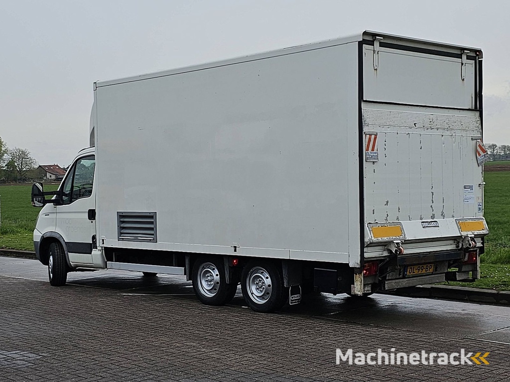 IVECO DAILY 35S14       be-combi laadklep!