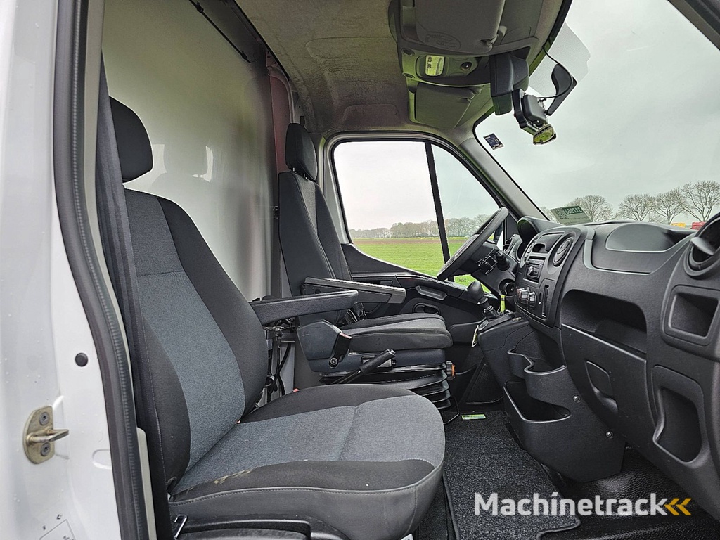 RENAULT MASTER 2.3 platform-cabine eur6