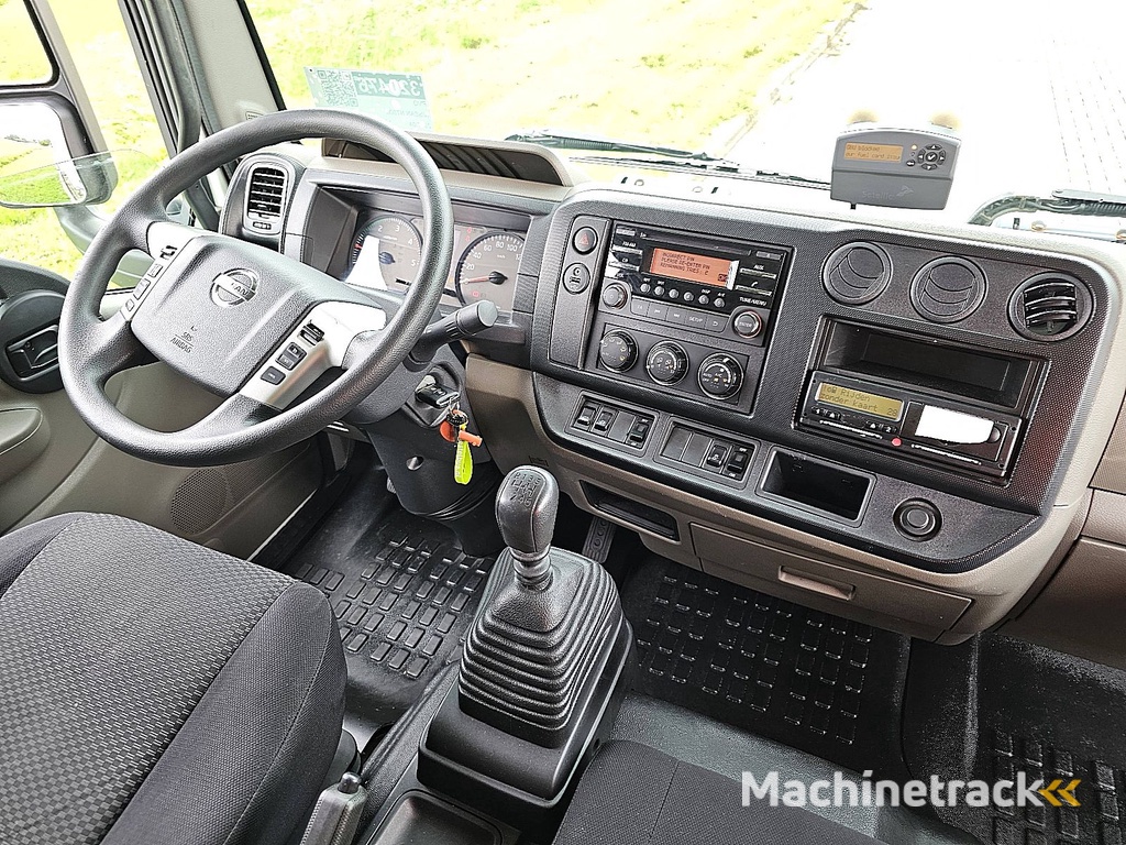 NISSAN NT500 ac 3.0  euro6