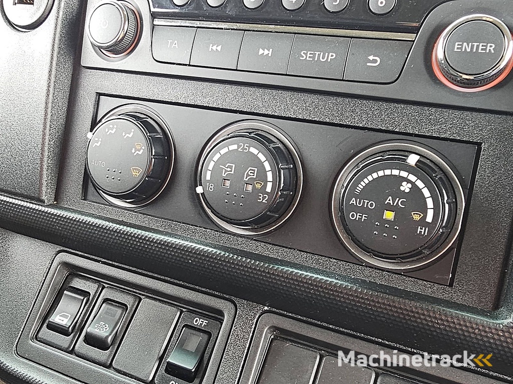 NISSAN NT500 ac 3.0  euro6