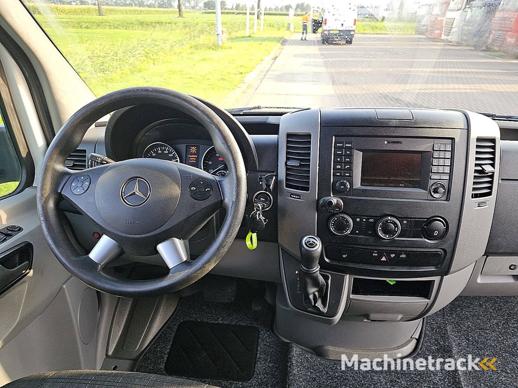 MERCEDES-BENZ SPRINTER 316 bakwagen deuren!