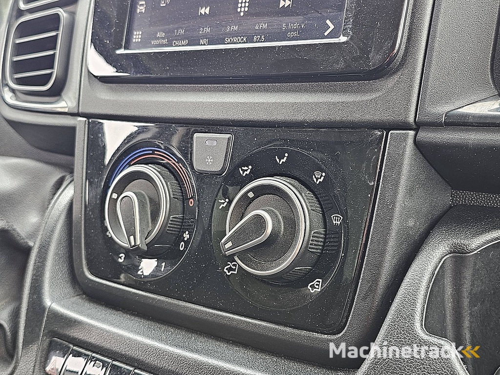 FIAT DUCATO 2.2 bakwagen laadklep!