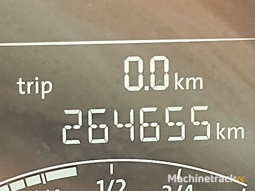 VOLKSWAGEN TRANSPORTER 2.0 TDI l2h1 combi 9p airco