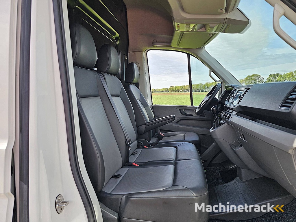 VOLKSWAGEN CRAFTER 35 2.0 l3h3 140pk automaat!