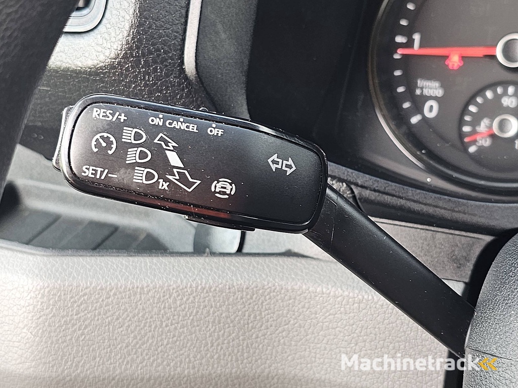 VOLKSWAGEN CRAFTER 35 2.0 l3h3 140pk automaat!