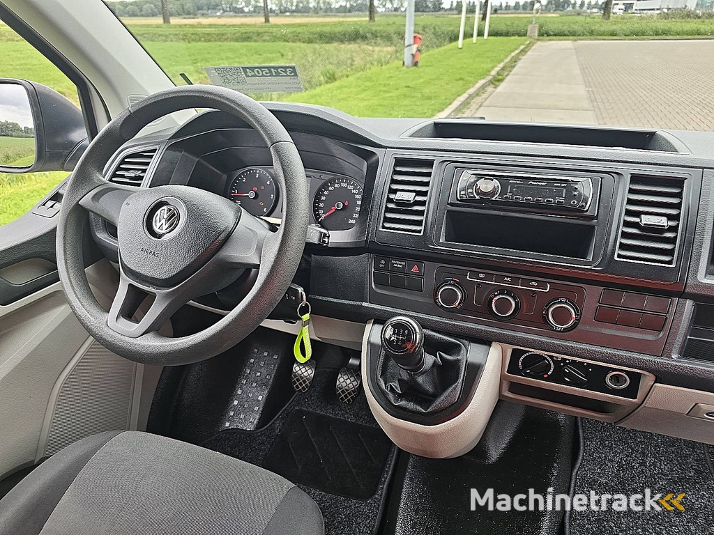 VOLKSWAGEN TRANSPORTER 2.0 TDI l2h1 combi 9p airco