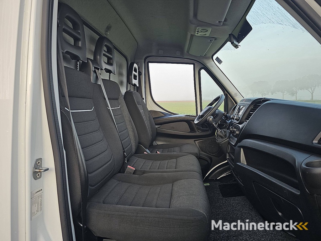 IVECO DAILY 35C16 bakwagen laadklep!