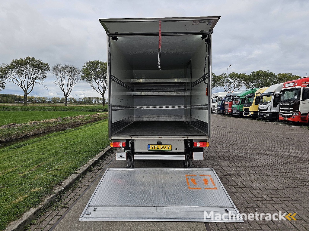 MERCEDES-BENZ SPRINTER 314 bakwagen laadklep!