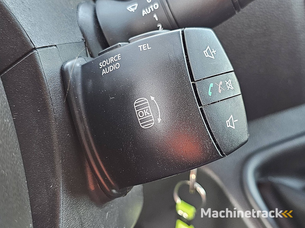 RENAULT MASTER 2.3 dci 165 laadklep