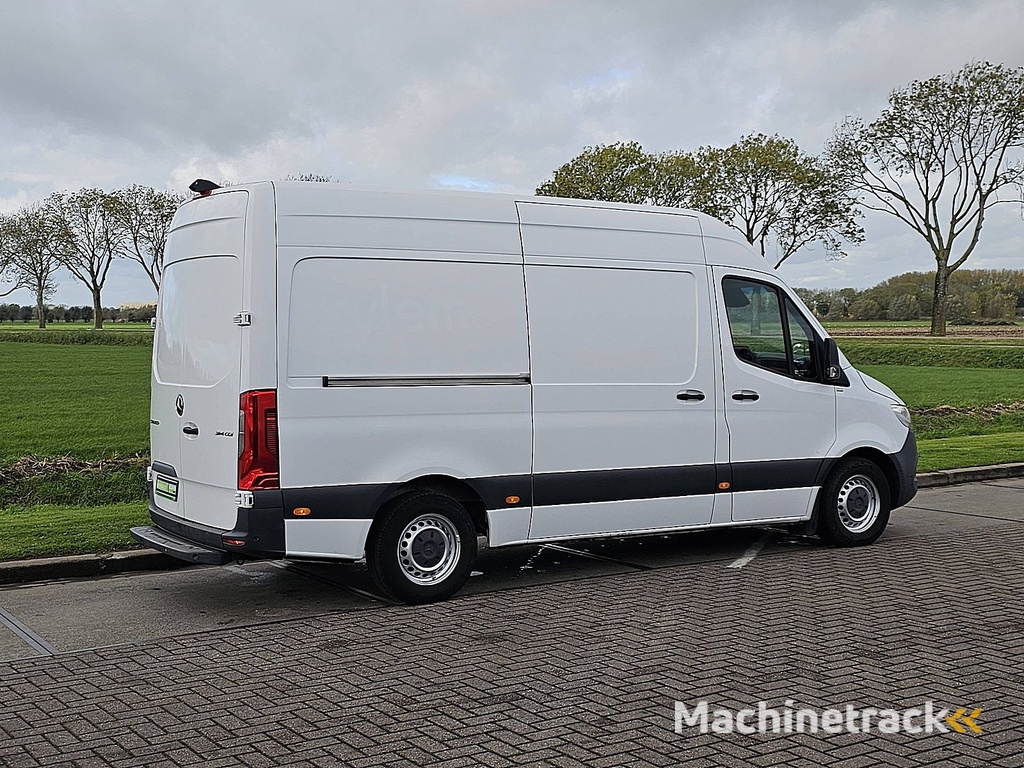 MERCEDES-BENZ SPRINTER 314 l2h2 mbux rwd