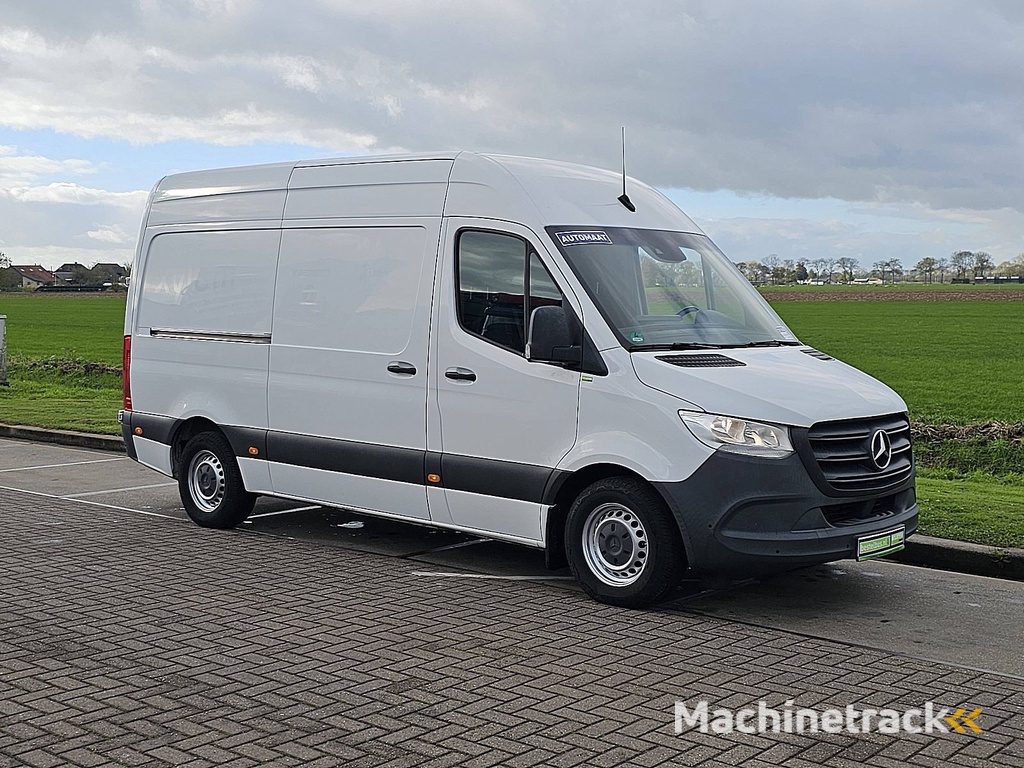 MERCEDES-BENZ SPRINTER 314 l2h2 mbux rwd