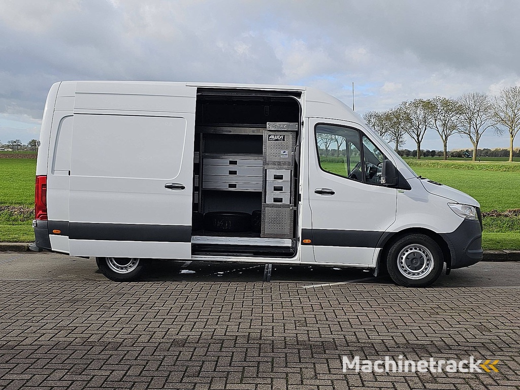 MERCEDES-BENZ SPRINTER 314 l2h2 mbux rwd