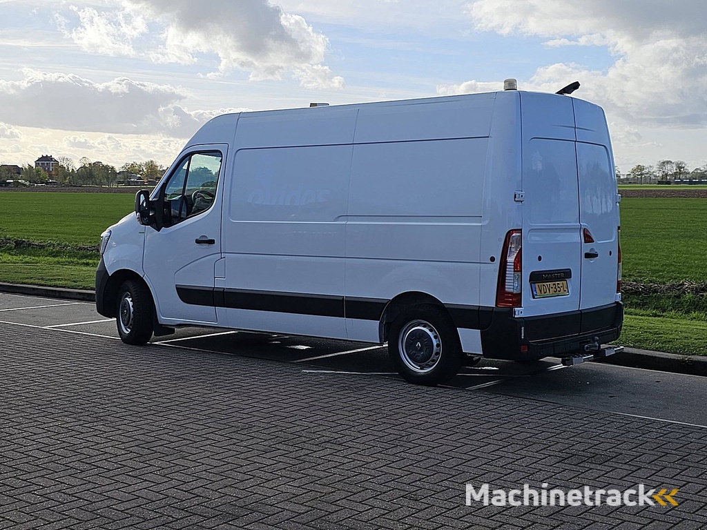RENAULT MASTER 2.3 dci 130 l2h2