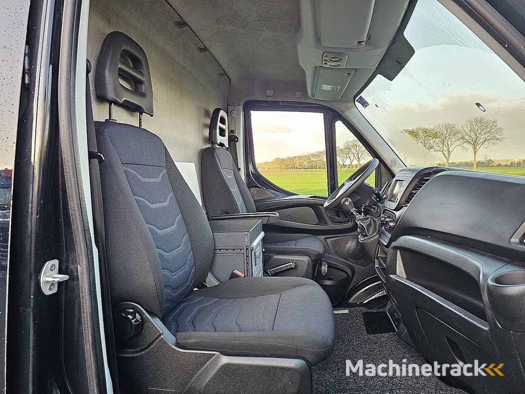 IVECO DAILY 35C18 l2h2 3.0ltr ac euro6