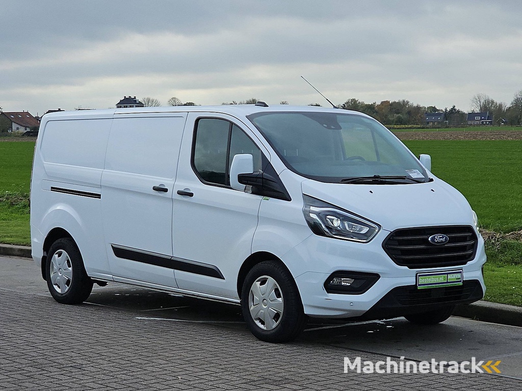 FORD TRANSIT CUSTOM 2.0 l2h1 navi inrchting!