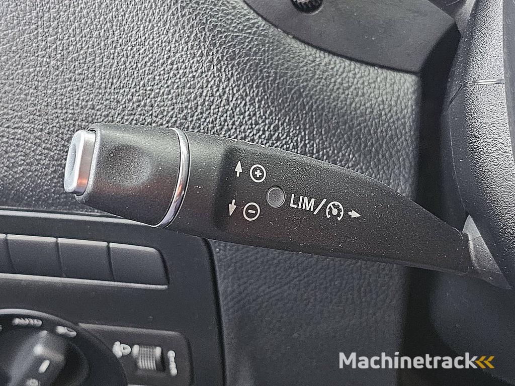 MERCEDES-BENZ VITO 119 CDI l2 lang navi !