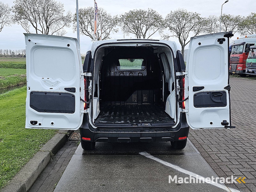 RENAULT EXPRESS 1.5 dci tekno