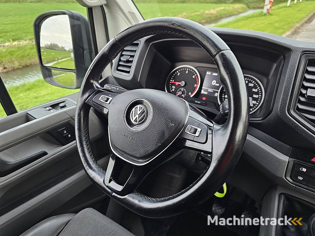 VOLKSWAGEN CRAFTER
