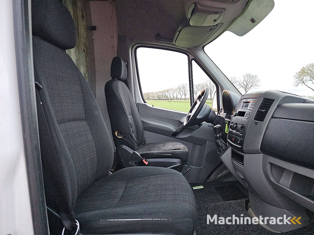 MERCEDES-BENZ SPRINTER 310