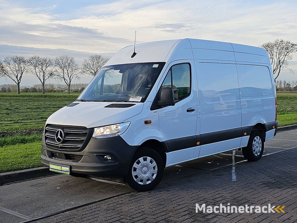 MERCEDES-BENZ SPRINTER 317 l2h2 mbux navi euro6