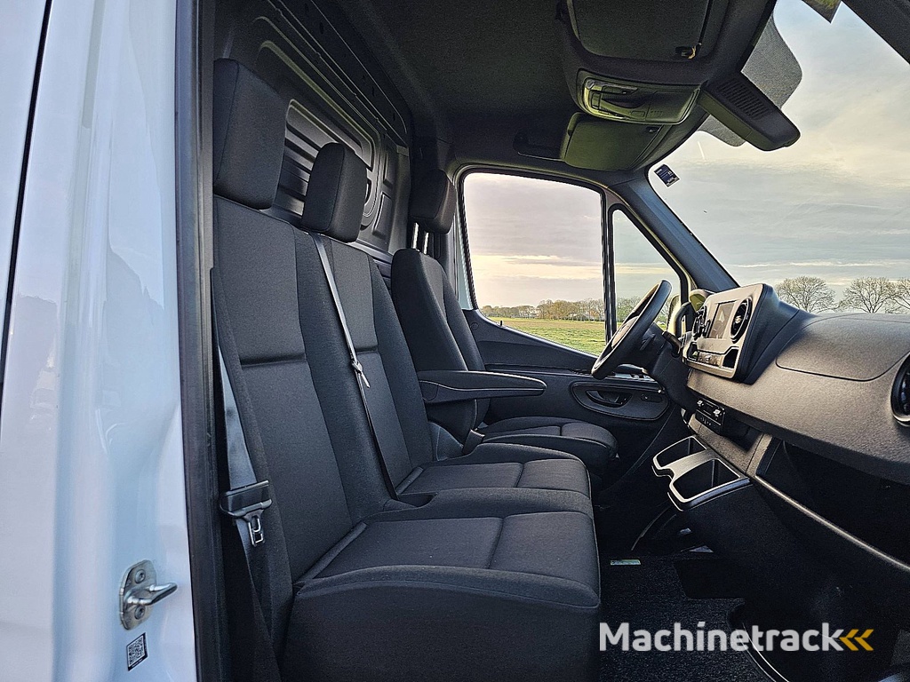 MERCEDES-BENZ SPRINTER 317 l2h2 mbux navi euro6