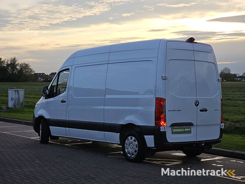 MERCEDES-BENZ SPRINTER 314 l2h2 mbux automaat!