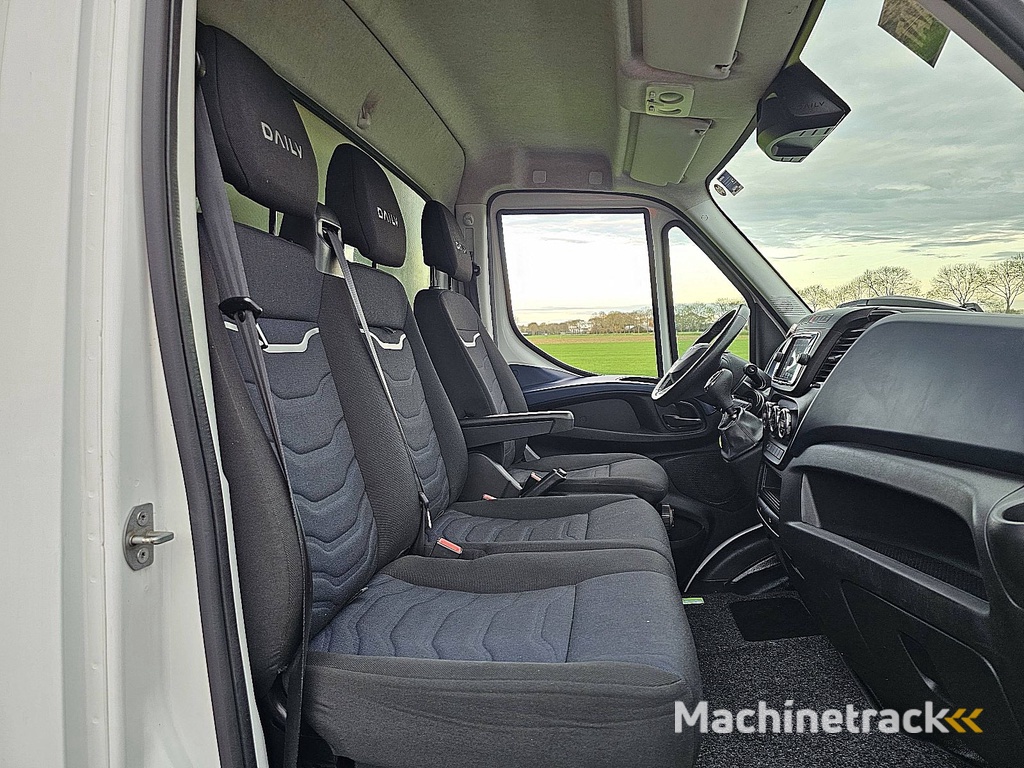 IVECO DAILY 35 S 16 aut. laadklep