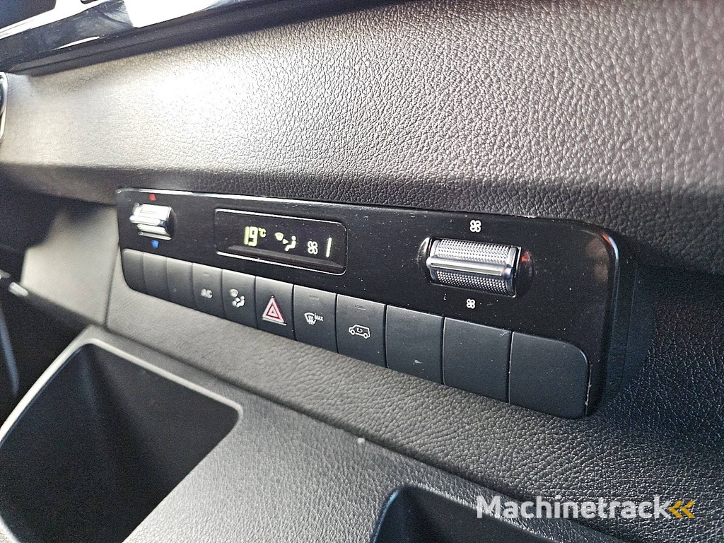 MERCEDES-BENZ SPRINTER 317 l2h2 rwd mbux10