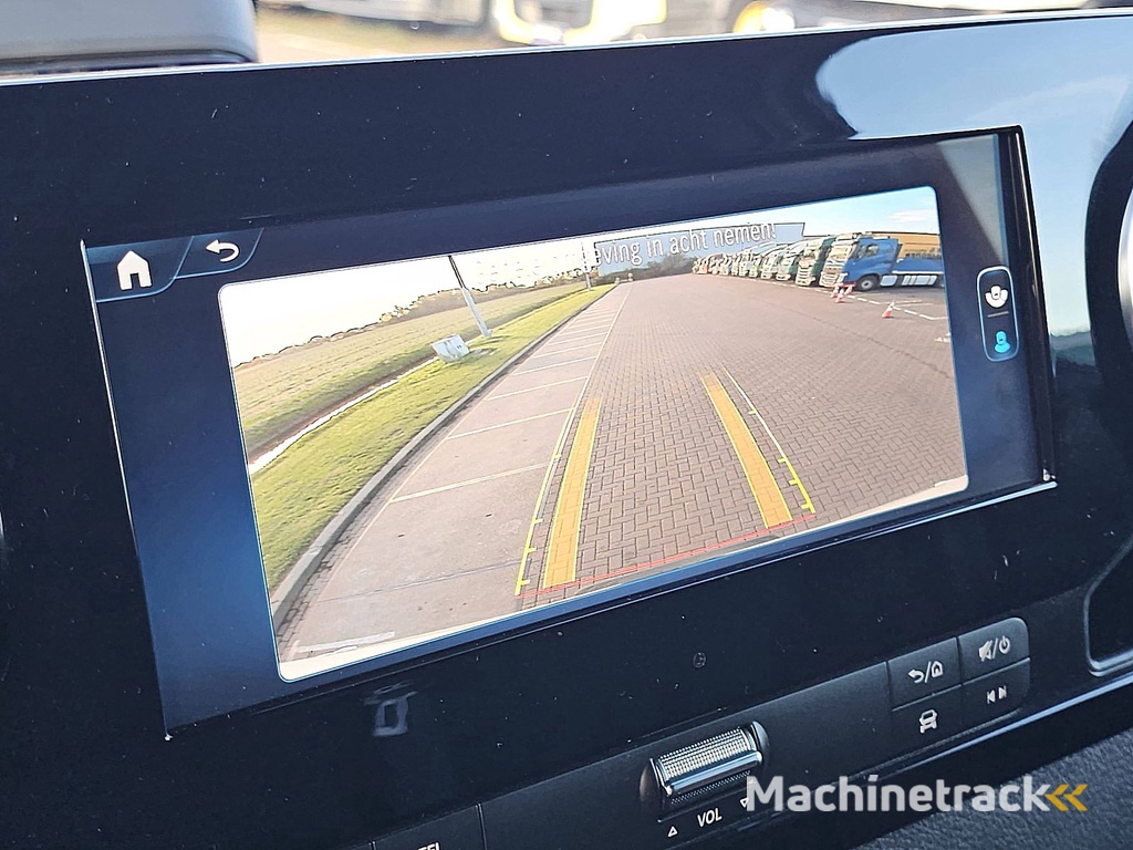 MERCEDES-BENZ SPRINTER 317 l2h2 rwd mbux10