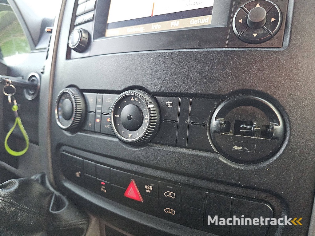 MERCEDES-BENZ SPRINTER 313 l2h2 airco 130pk!
